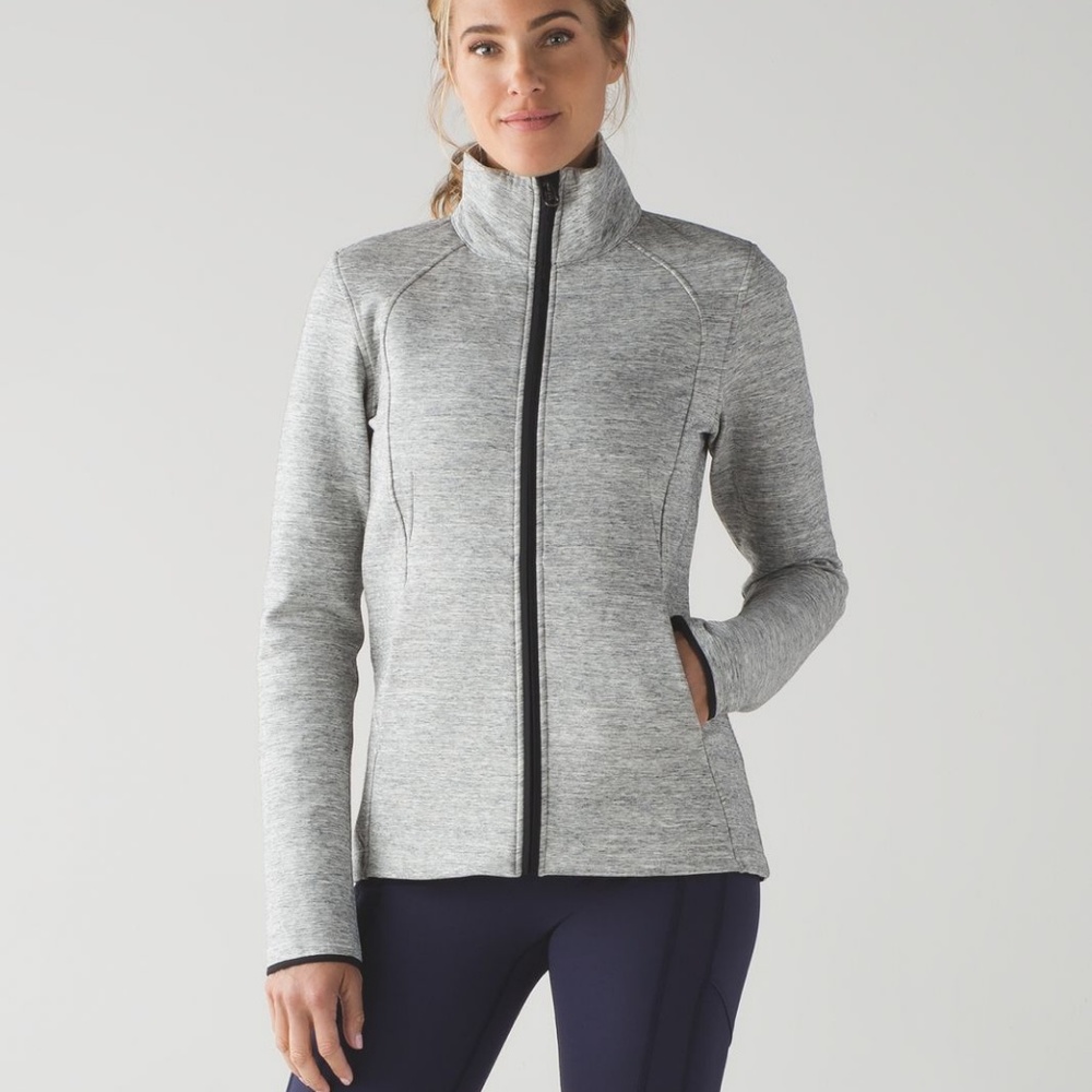 LULULEMON INSCULPT JACKET - SIZE 6